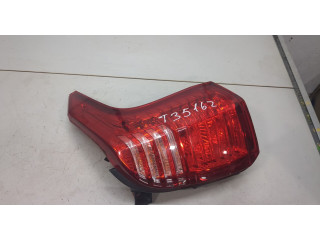 Задний фонарь Peugeot 5008 2009-2016