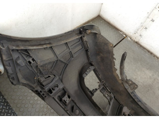 Бампер Volkswagen Golf Plus передний 5M0807217E