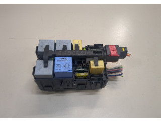 Блок предохранителей Citroen C4 Picasso 2013-2016 1.6