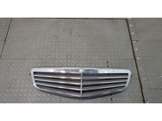 Решетка радиатора  Mercedes C W204 2006-2015          