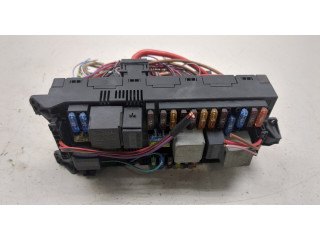 Блок предохранителей Mercedes CLS C219 2004-2010