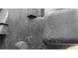 Фара передняя Nissan Pathfinder 2004-2014 правая