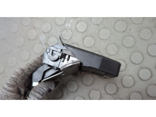 Замок багажника  Volvo S40 2004-       