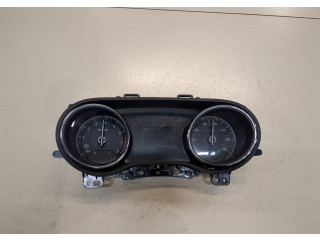 Панель приборов  Buick Encore GX 2019-2024       60005852     