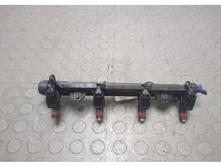 Форсунка топливная  Skoda Fabia 1999-2007    036906031L, 036133320     