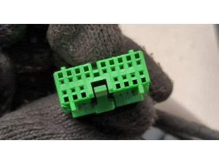 Зеркало боковое Volvo S60 2000-2009 левое