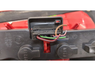 Задний фонарь     1U9945112B     