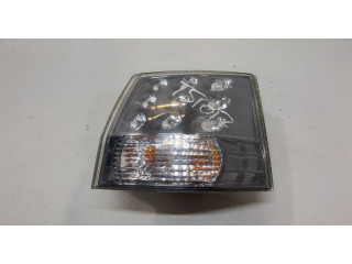 Задний фонарь