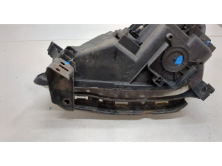 Фара передняя Honda CR-V 2001-2006 правая