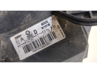 Фара передняя  Peugeot Partner 2012-2015 правая 