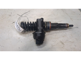 Форсунка топливная Seat Alhambra 2000-2010 038130073BA, 038130079FX