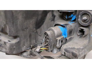 Фара передняя  Ford Focus 2 2008-2011 левая 