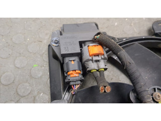 Вентилятор радиатора  Peugeot 2008 2013-2019           