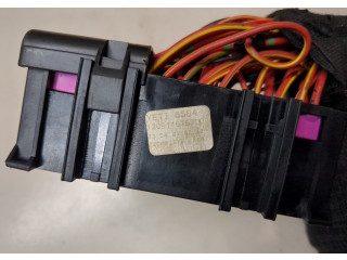 Блок предохранителей Skoda Yeti 2009-2014