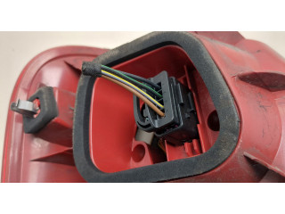 Задний фонарь          