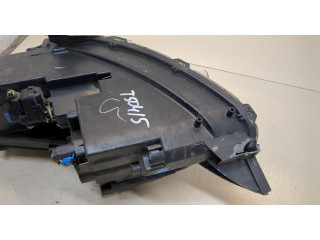 Фара передняя  Peugeot 2008 2013-2019 правая 