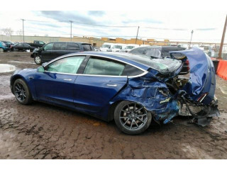 Руль Tesla Model 3 108568200b