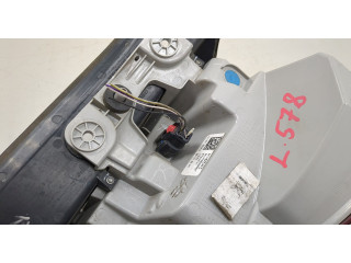 Задний фонарь 84746543