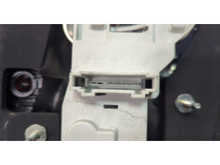 Задний фонарь