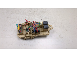 Блок предохранителей  Subaru Forester (S10) 1998-2002         