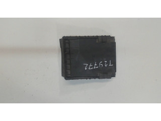 Крышка блока предохранителей Audi Q3 2011-2014 1K093713F 2