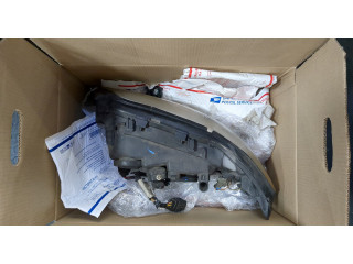 Фара передняя  Volvo S60 2000-2009 левая 