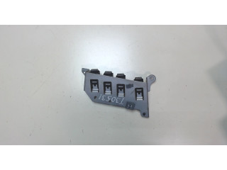 Блок реле Ford Ranger 2006-2012 2.5