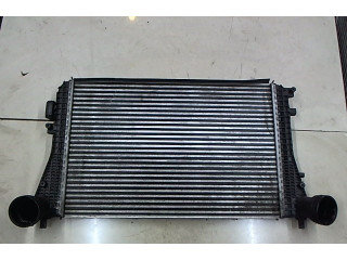 Интеркулер  Volkswagen Golf 5 2003-2009 1.9  1K0145803R    