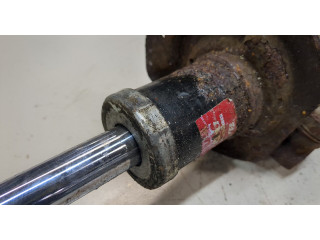 Стойка амортизатора  Volkswagen Passat 6 2005-2010      1.9  дизель