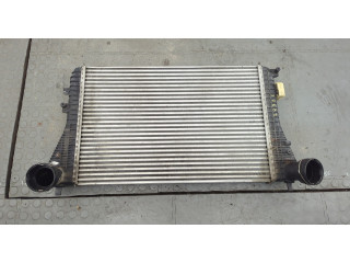Интеркулер  Volkswagen Tiguan 2011-2016   3C0145805R    