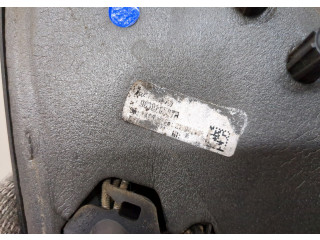 Зеркало боковое Dacia Sandero 2013-2020 левое