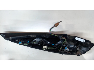 Задний фонарь 26550BU001 Nissan Almera Tino