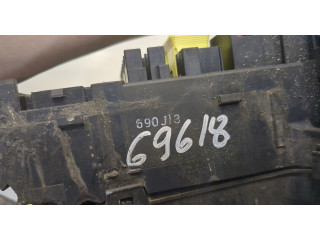 Блок предохранителей Mitsubishi Pajero Pinin MR490914 2