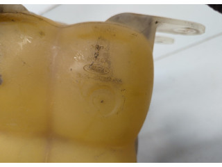 Бачок расширительный  Ford Explorer 2001-2006 3L2Z8A080AA   