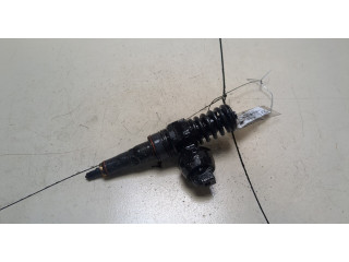 Форсунка топливная  Audi A3 (8L1) 1996-2003    038130073AJ     