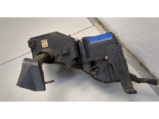 Блок предохранителей  Toyota Camry V40 2006-2011         