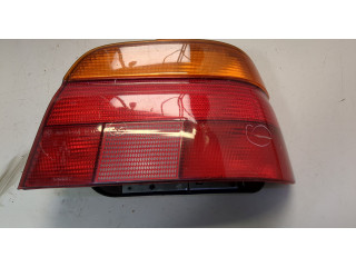 Задний фонарь