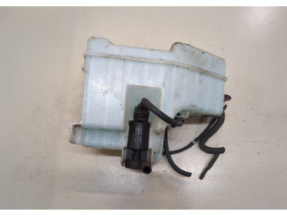 Бачок омывателя  Lexus LS460 2006-2012    