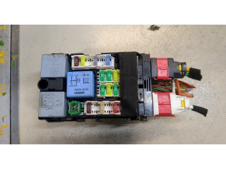 Блок предохранителей Citroen C4 Picasso 2013-2016