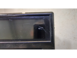 Дисплей бортового компьютера  Volvo V50 2004-2012        