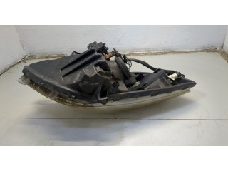 Фара передняя  Toyota Yaris 2005-2011 правая 