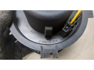 Моторчик печки Volkswagen Golf 4 1997-2005