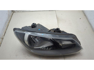 Фара передняя  Volkswagen Caddy 2004-2015 правая 