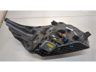 Фара передняя  Ford Explorer 2015-2018 левая 