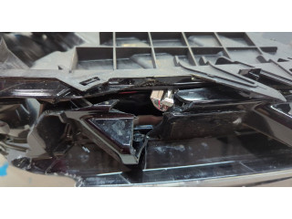 Фара передняя  Volkswagen Jetta 7 2018-2025 левая 