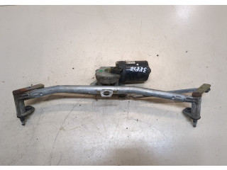 Двигатель стеклоочистителя (моторчик дворников) передний  Volkswagen Golf 4 1997-2005      