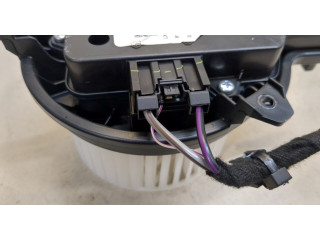 Моторчик печки  Ford Escape 2020-        