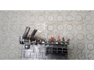Блок предохранителей  Volkswagen Passat 6 2005-2010      1K0937132F   