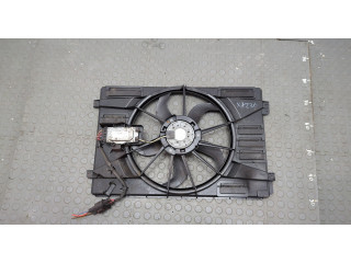 Вентилятор радиатора  Volkswagen Golf Plus           