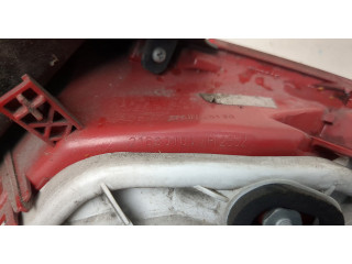 Задний фонарь          